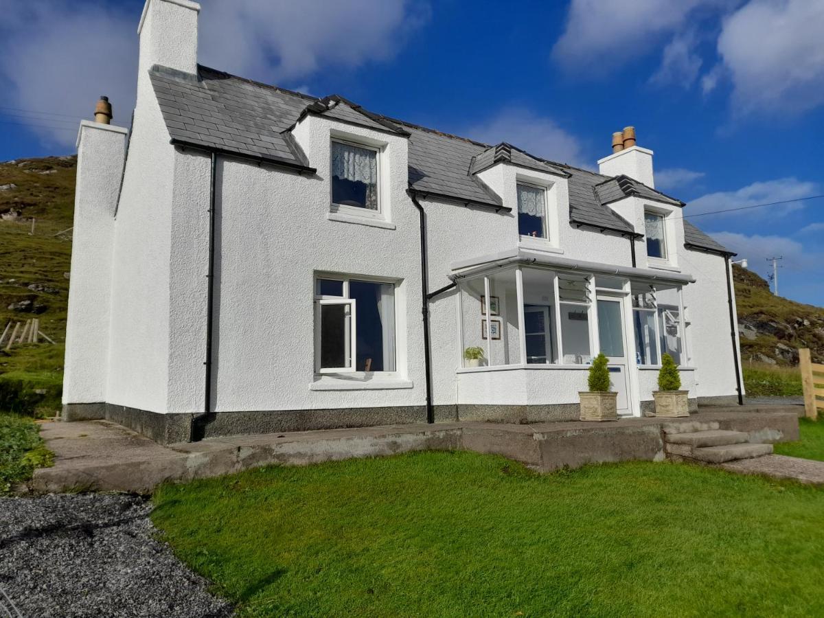 Oystercatcher Guest House B&B Cairisiadar Exterior foto